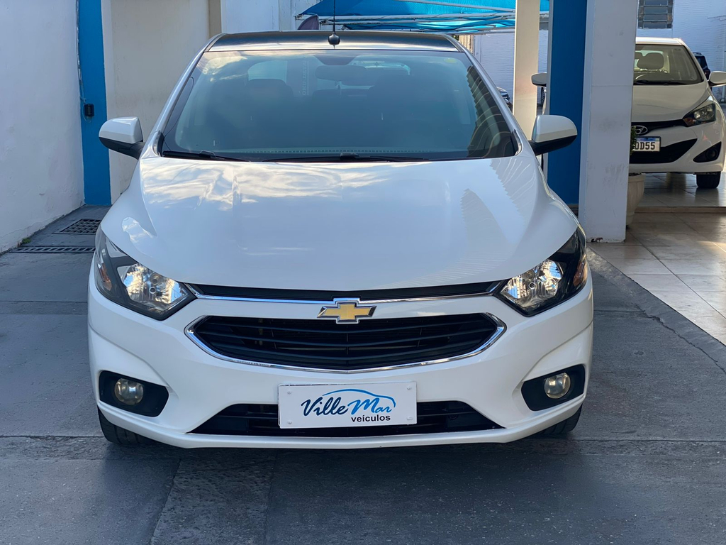 Chevrolet Onix Branco