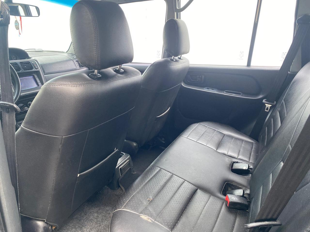 Mitsubishi Pajero TR4 Cinza
