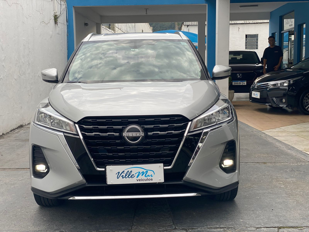 Nissan Kicks Prata