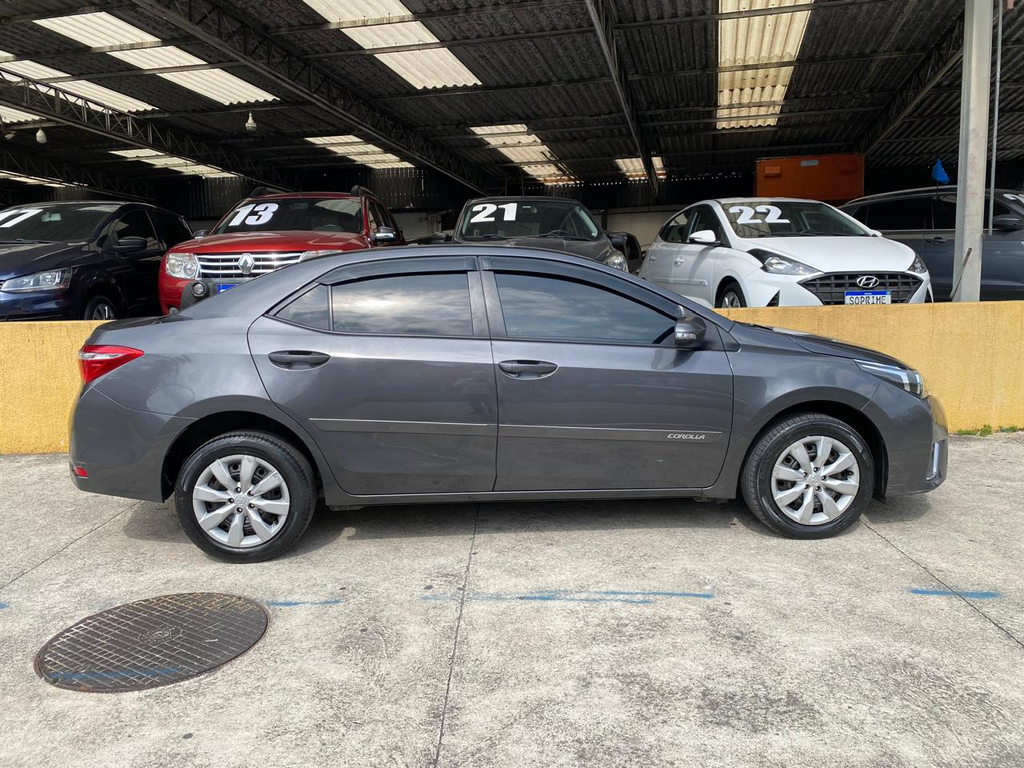 Toyota Corolla Cinza