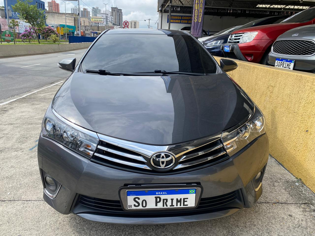 Toyota Corolla Cinza