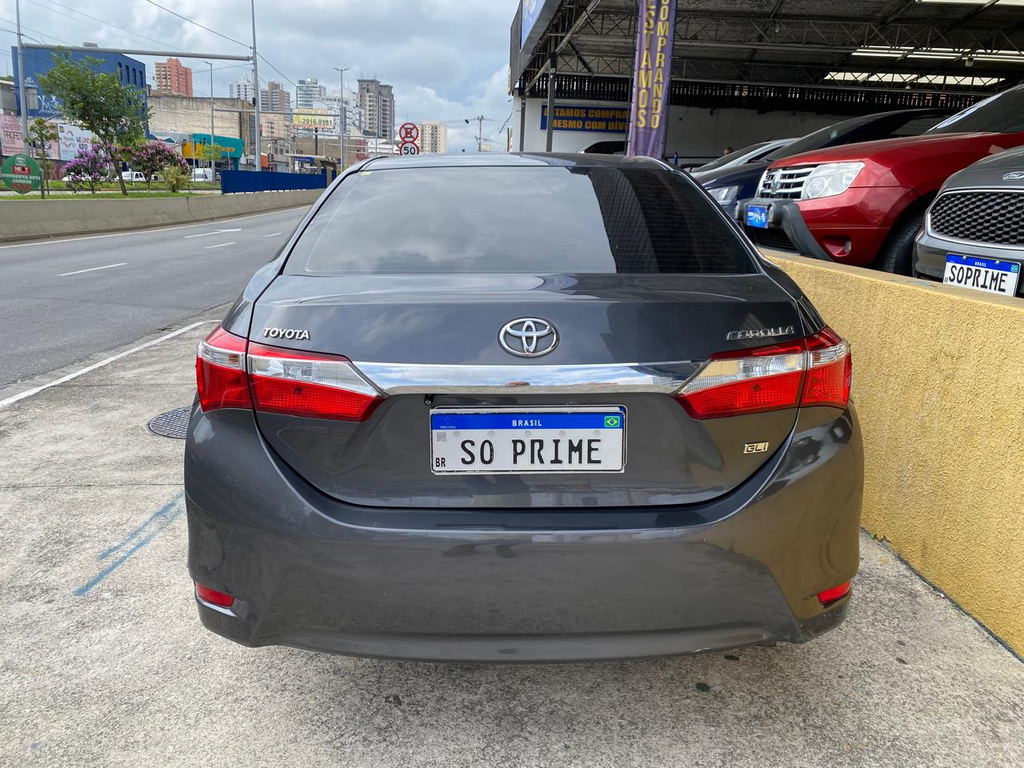 Toyota Corolla Cinza