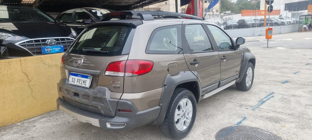 Fiat Palio Weekend Cinza
