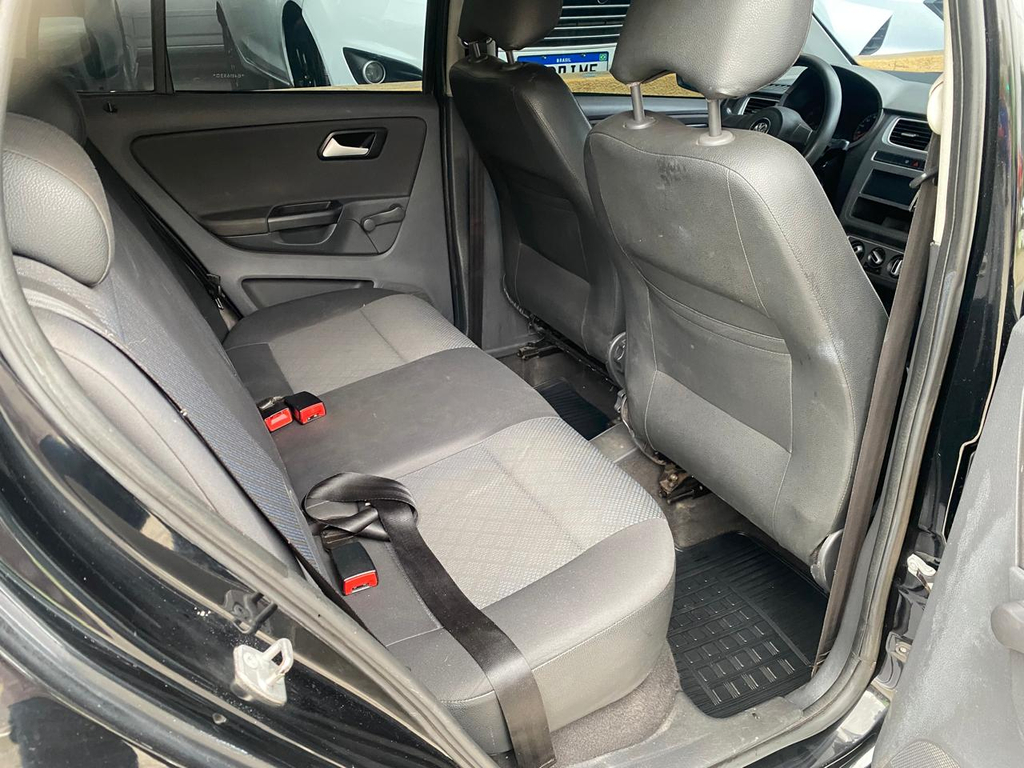 Volkswagen Fox Preto