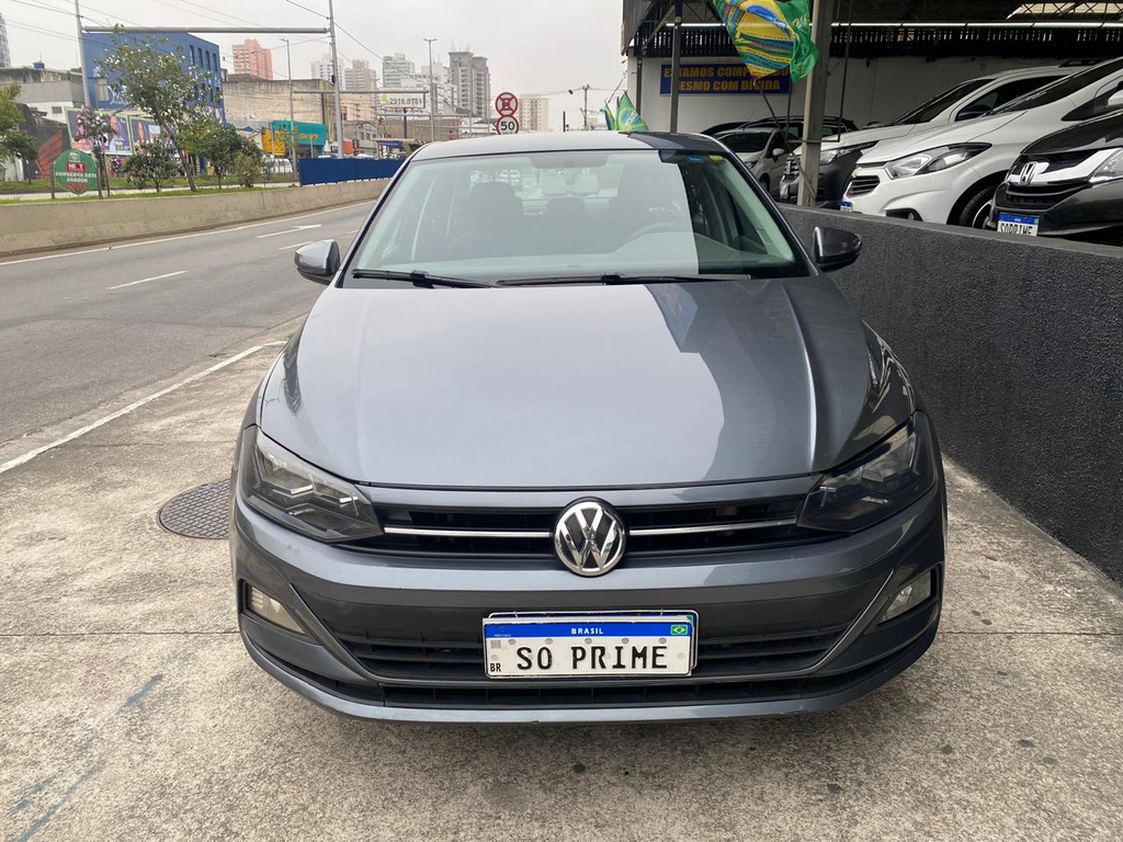 Volkswagen Virtus Cinza
