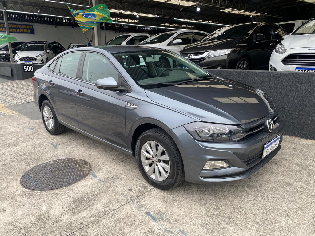 Volkswagen Virtus Cinza