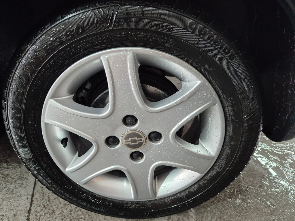Chevrolet Astra Hatch Cinza