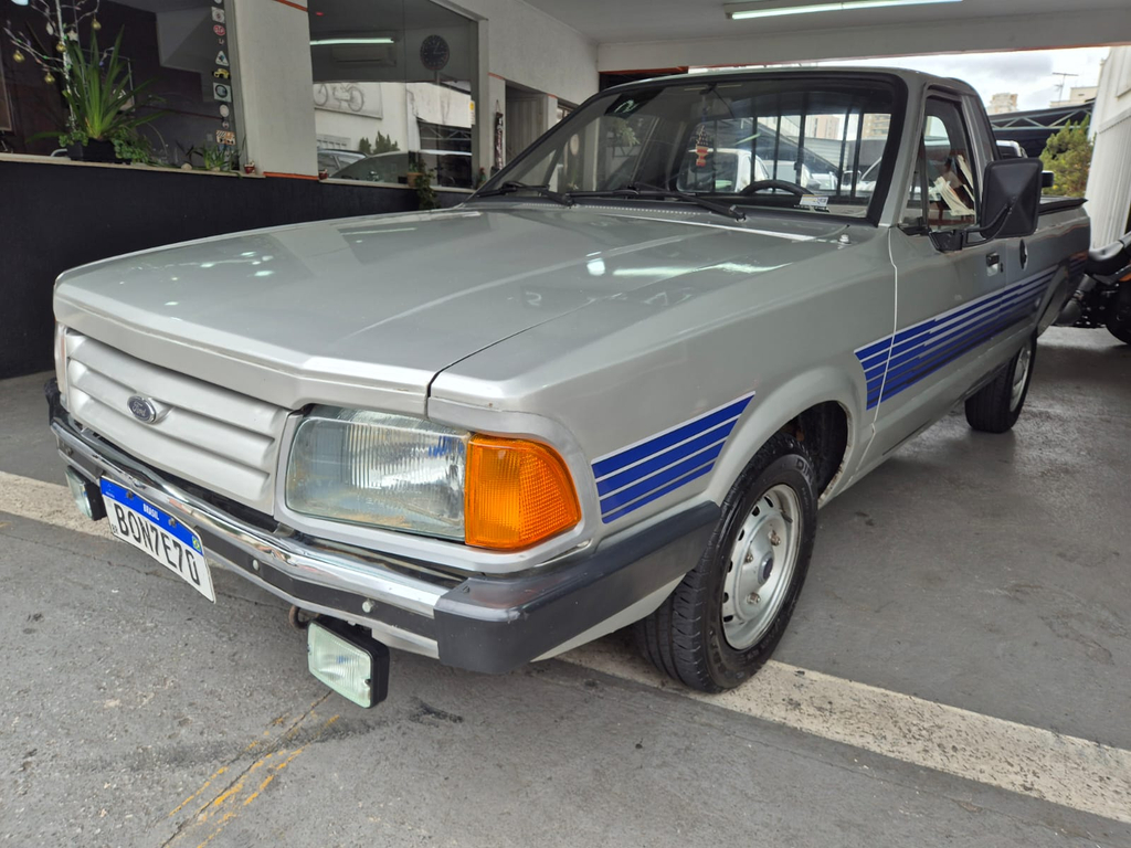 Ford Pampa Prata