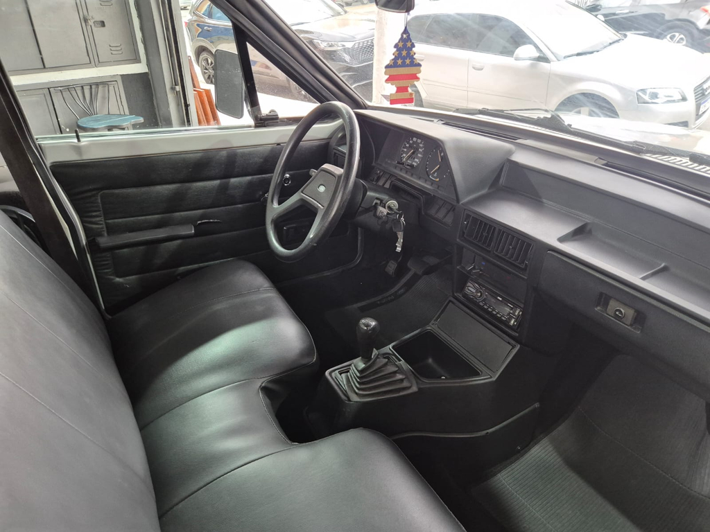 Ford Pampa Prata
