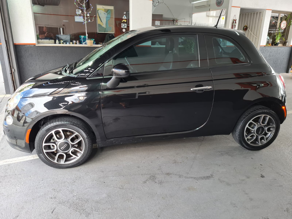 Fiat 500 Preto