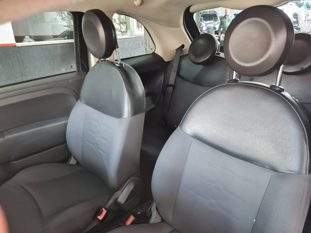 Fiat 500 Preto