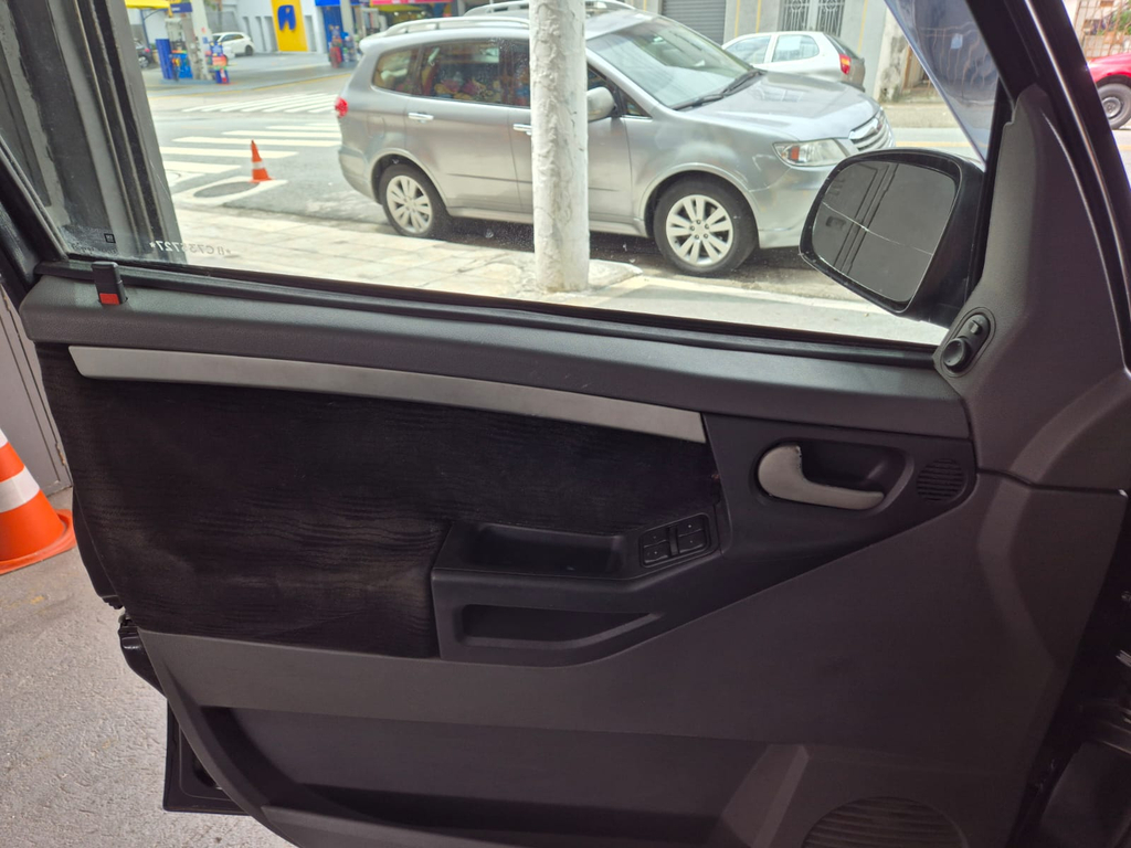 Chevrolet Meriva Preto