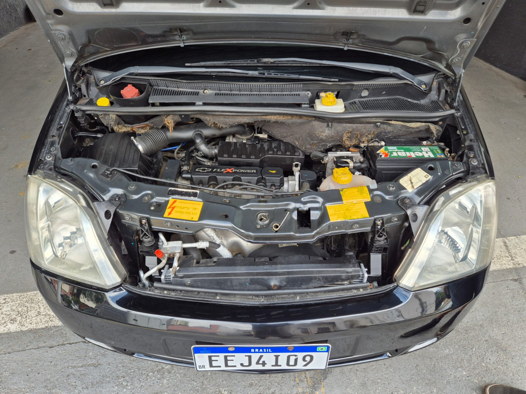 Chevrolet Meriva Preto