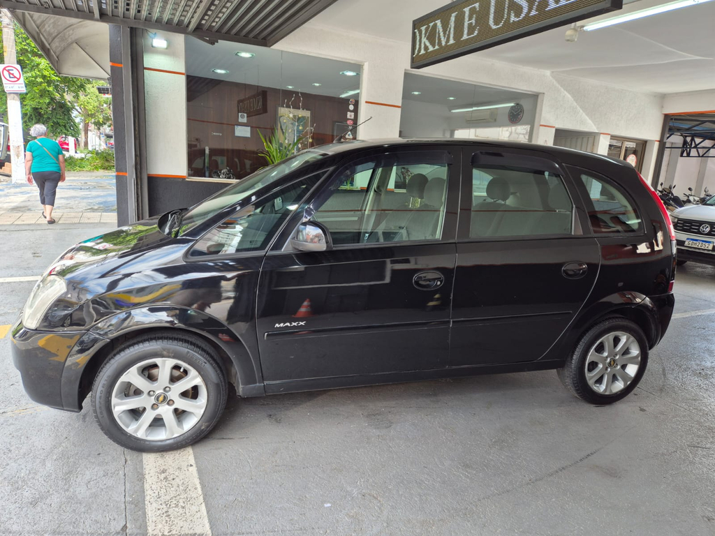 Chevrolet Meriva Preto