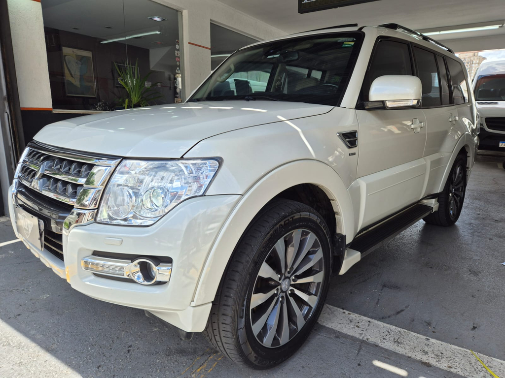 Mitsubishi Pajero Full Branco