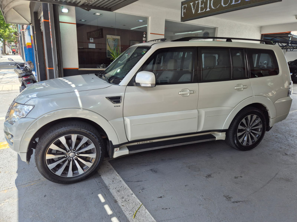 Mitsubishi Pajero Full Branco