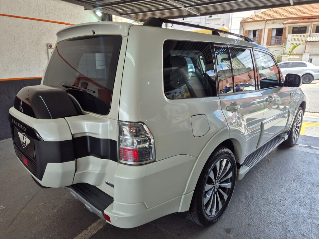 Mitsubishi Pajero Full Branco