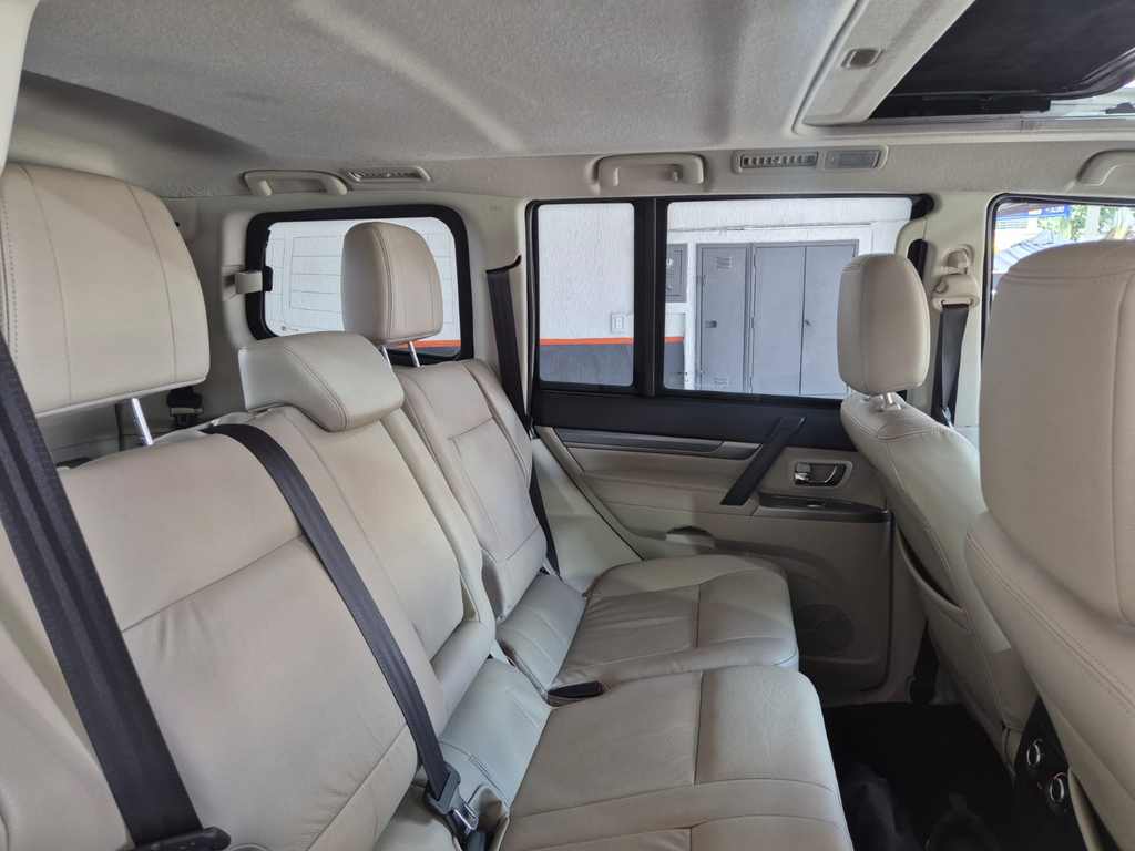 Mitsubishi Pajero Full Branco