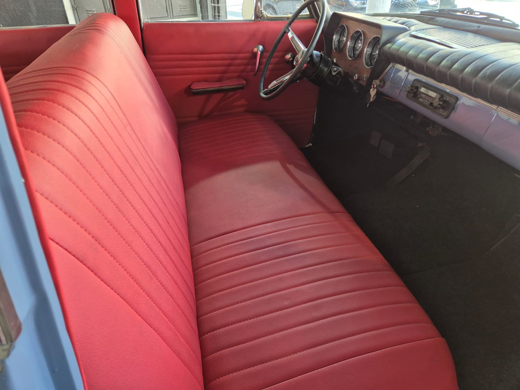 Willys Overland Cinza