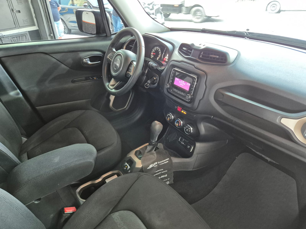 Jeep Renegade Preto