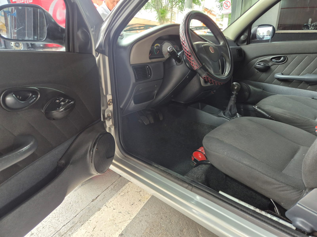 Fiat Palio Prata