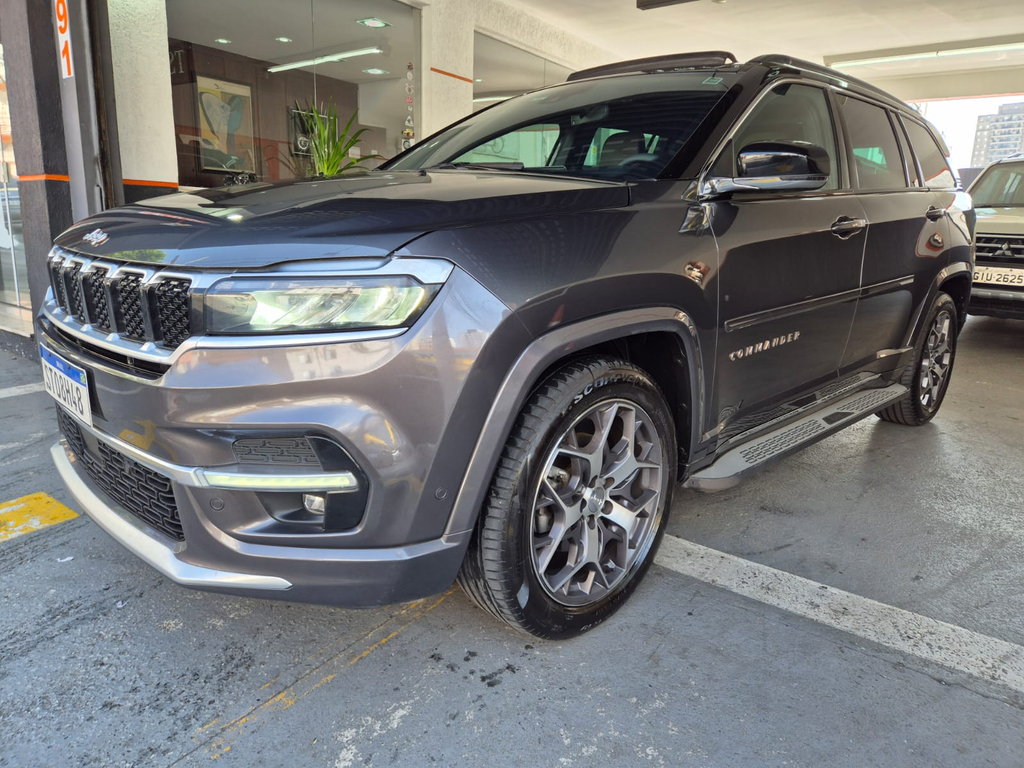 Jeep Commander Cinza