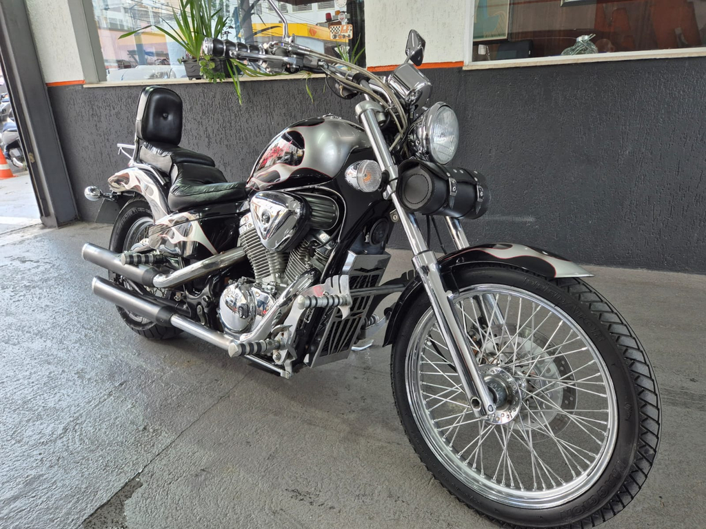 Honda VT 600  Preto