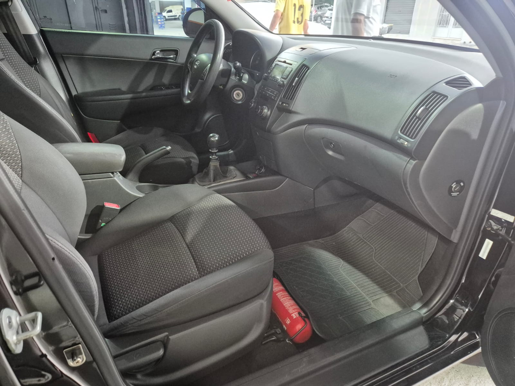 Hyundai i30 Preto