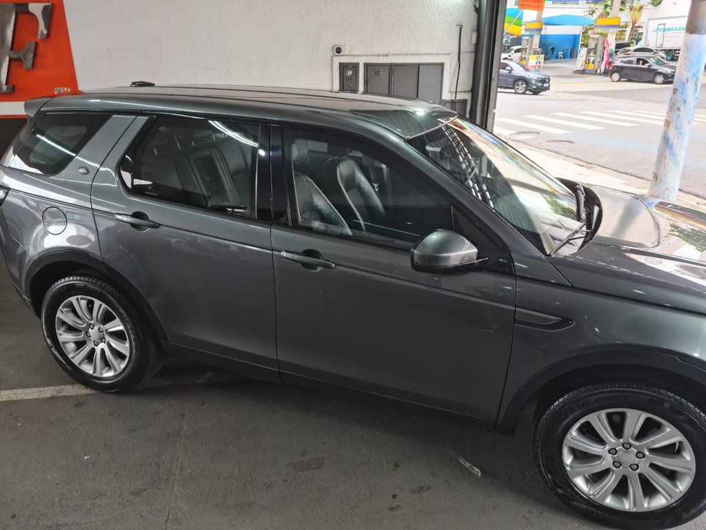Land Rover Discovery Sport Cinza