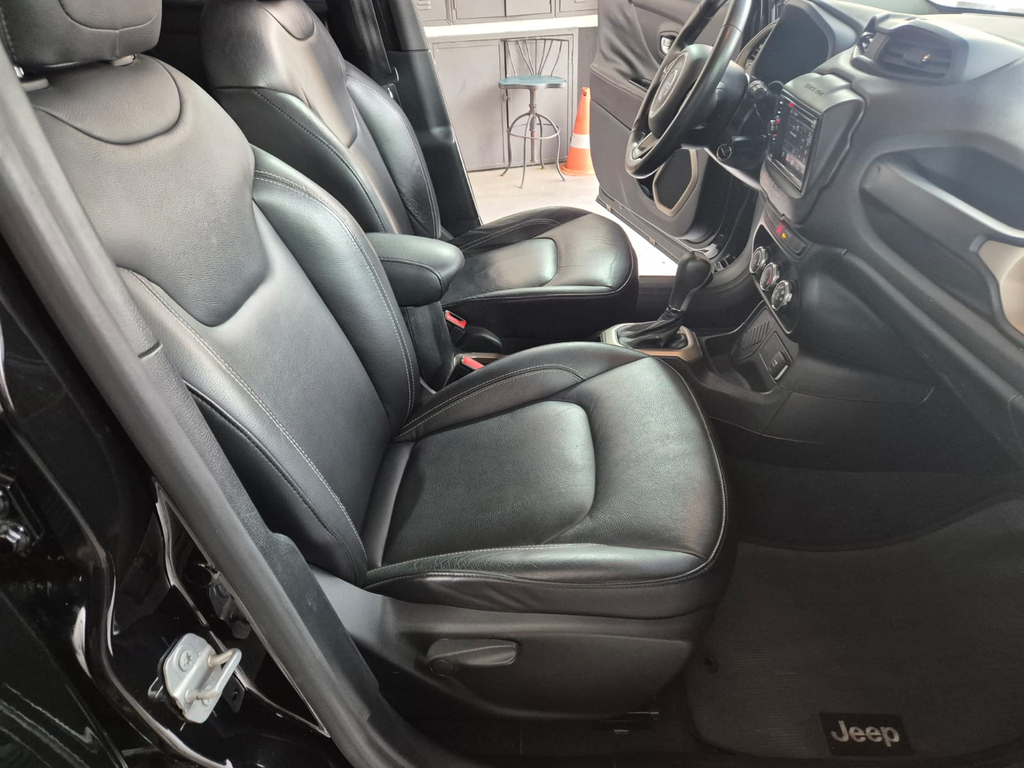 Jeep Renegade Preto