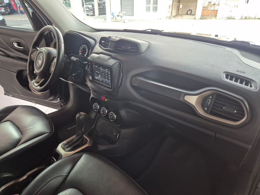 Jeep Renegade Preto