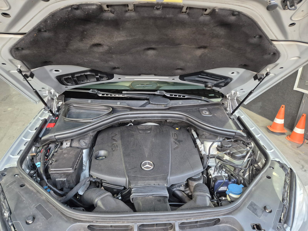 Mercedes Benz ML-350 Prata