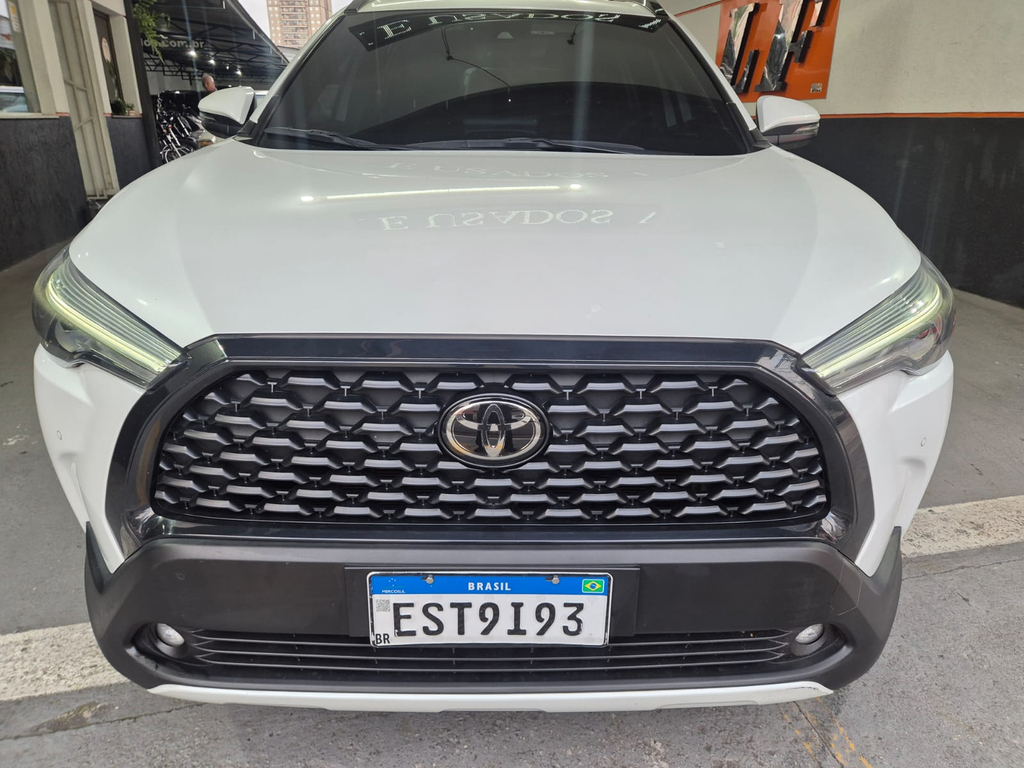 Toyota Corolla Cross Branco