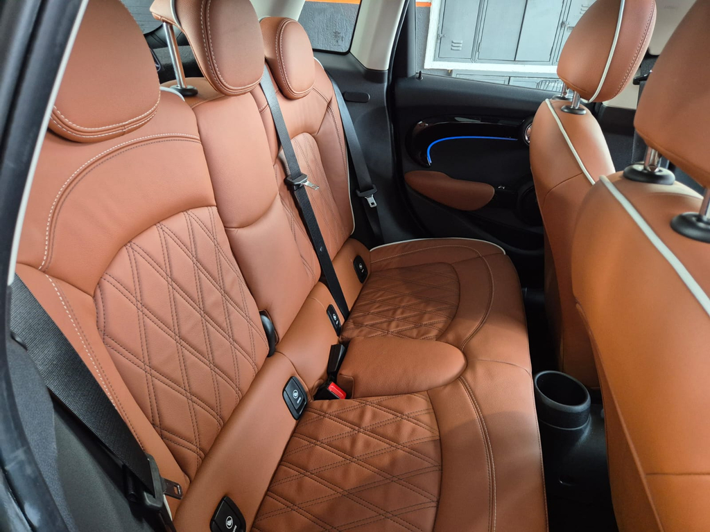 Mini Cooper Preto