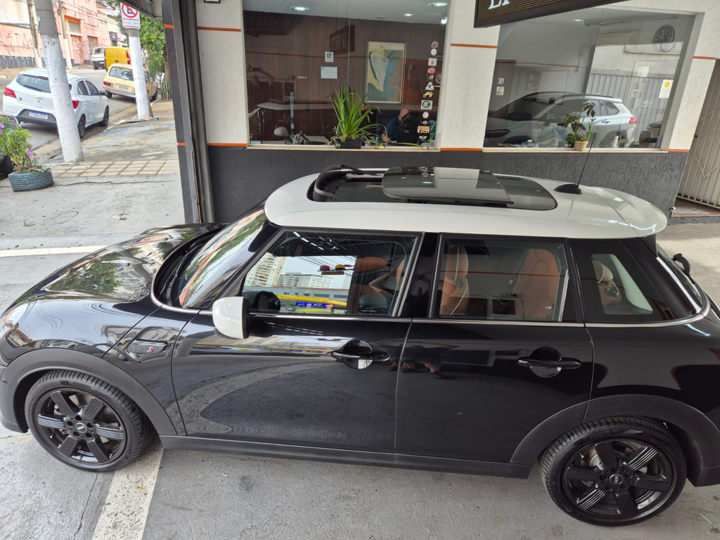 Mini Cooper Preto