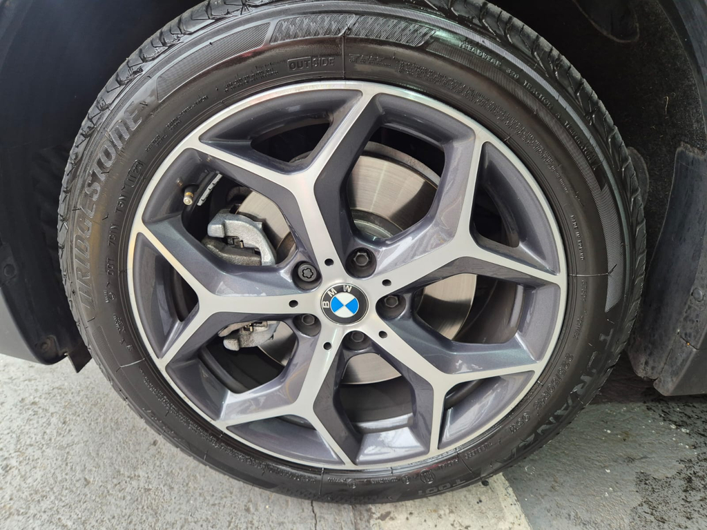 BMW X1 Preto