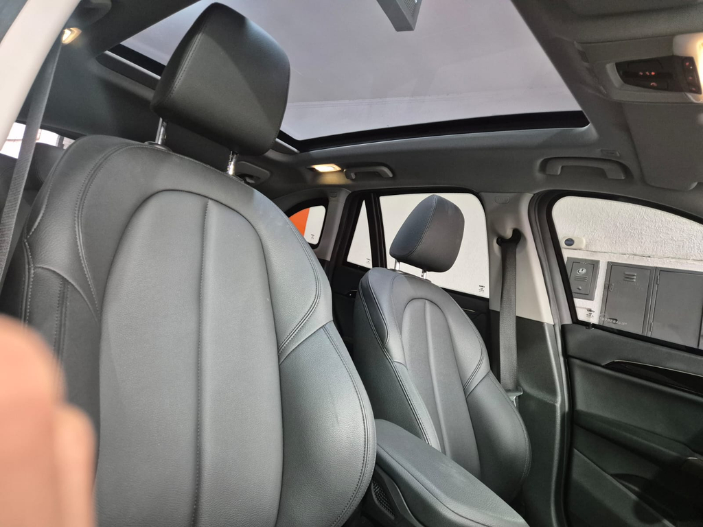 BMW X1 Preto