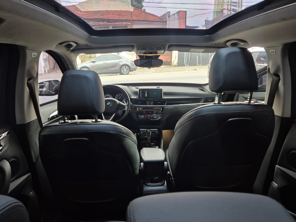 BMW X1 Preto