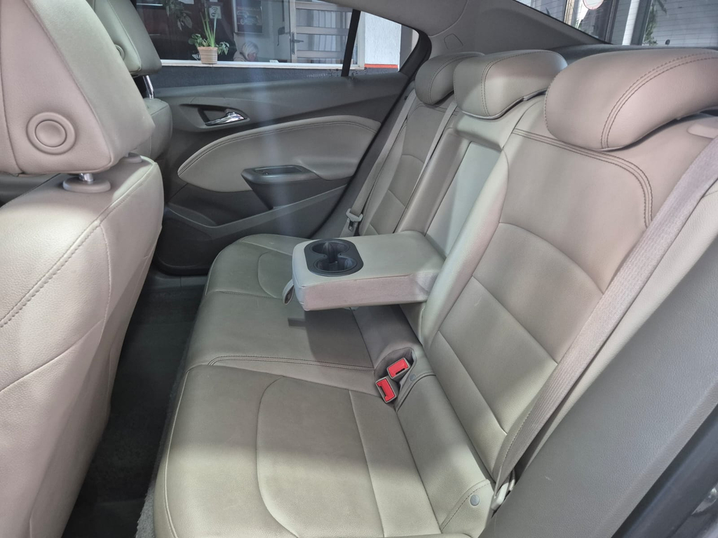 Chevrolet Cruze Sedan Cinza