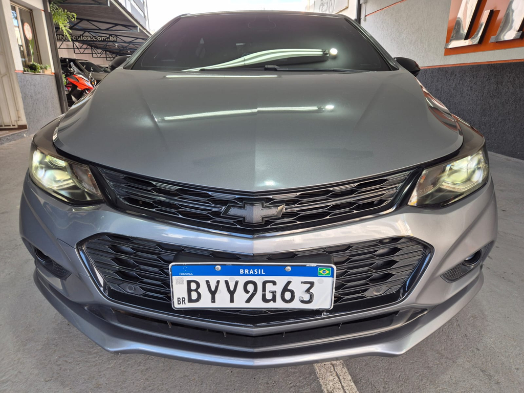 Chevrolet Cruze Sedan Cinza