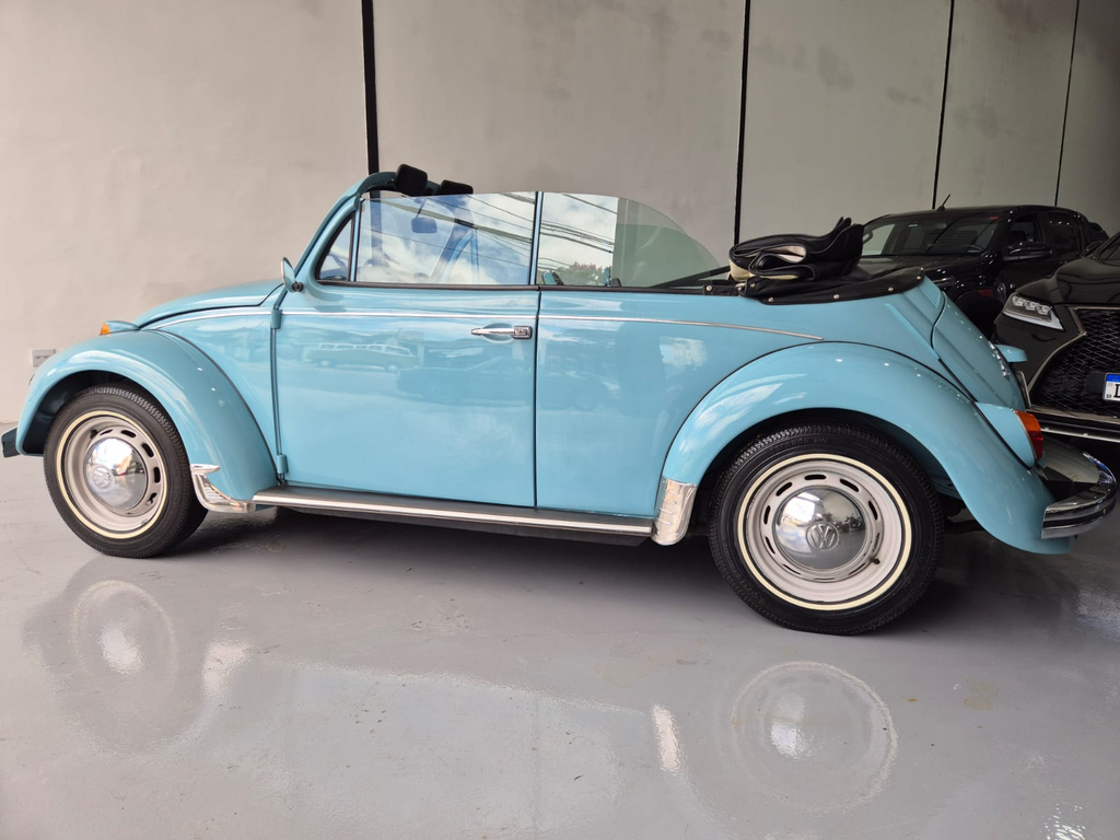 Volkswagen Fusca Azul