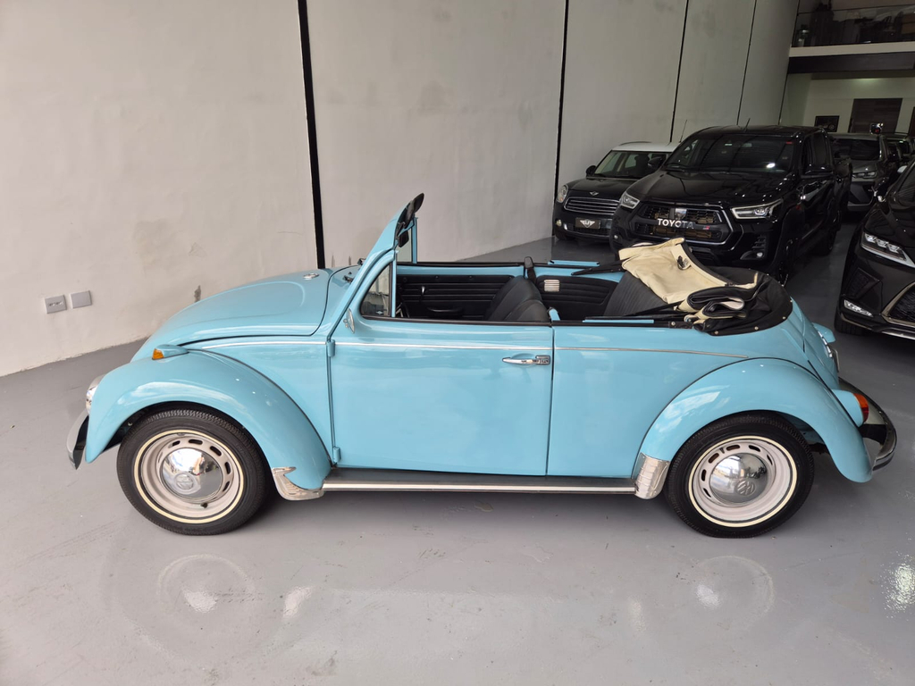Volkswagen Fusca Azul