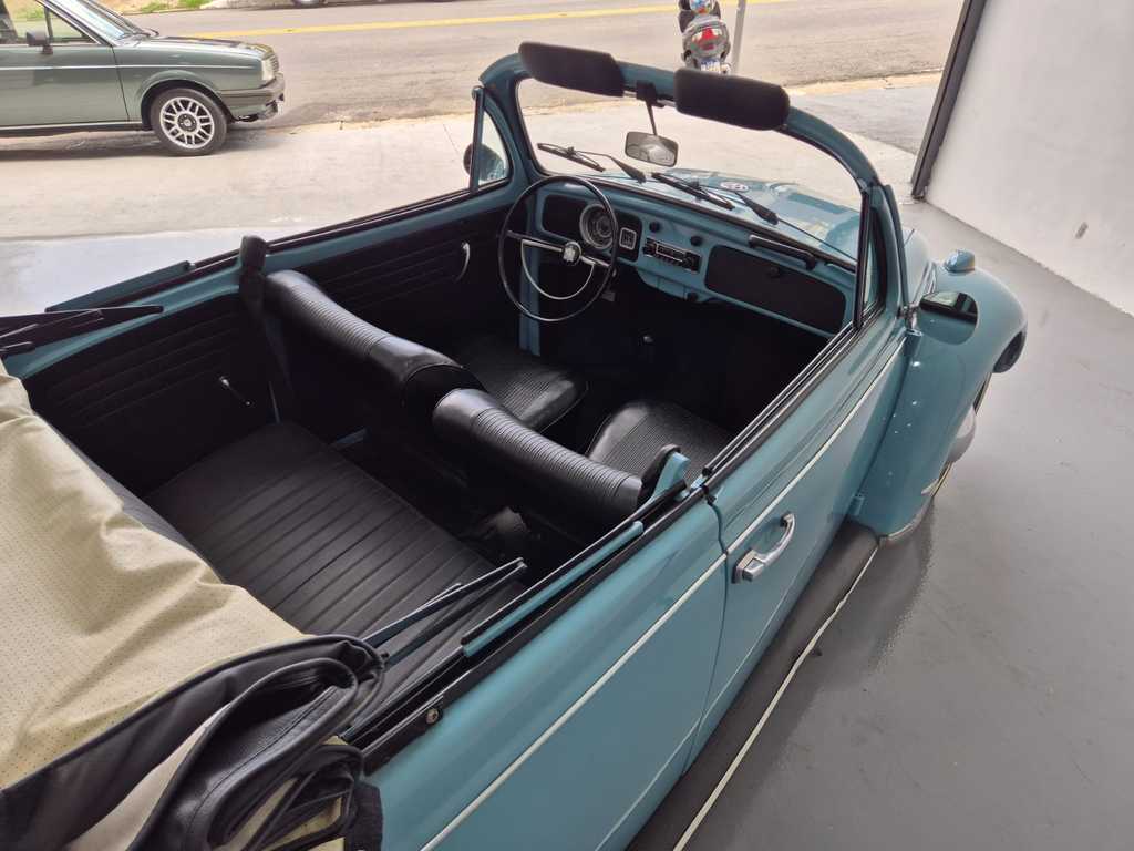 Volkswagen Fusca Azul