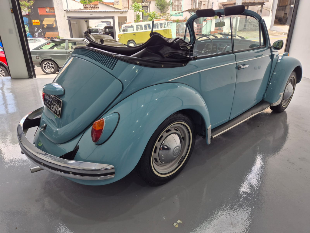 Volkswagen Fusca Azul