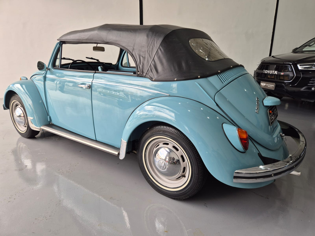 Volkswagen Fusca Azul
