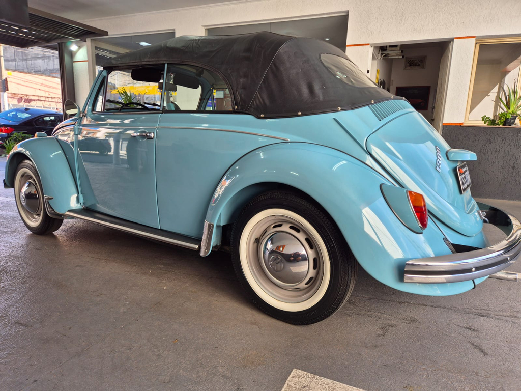 Volkswagen Fusca Azul