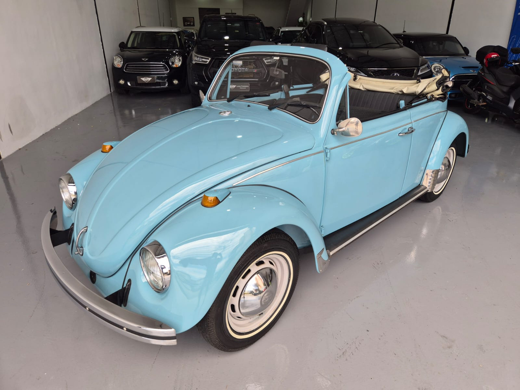 Volkswagen Fusca Azul