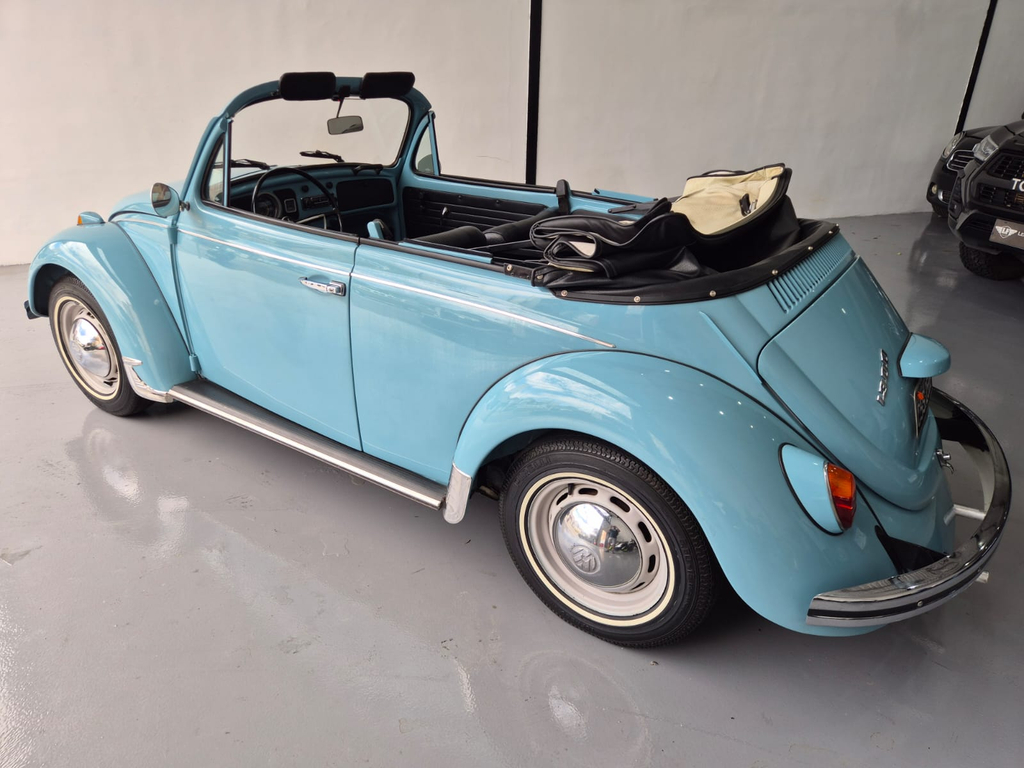 Volkswagen Fusca Azul