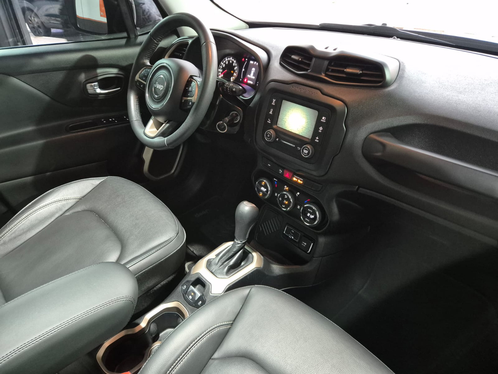 Jeep Renegade Preto
