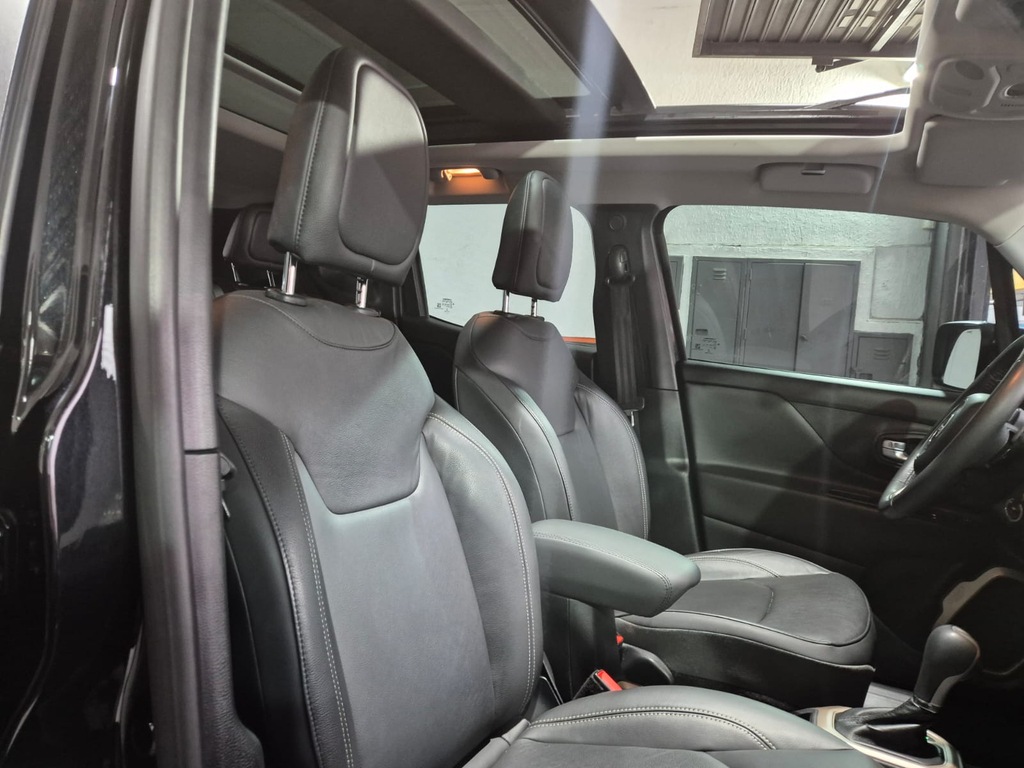 Jeep Renegade Preto